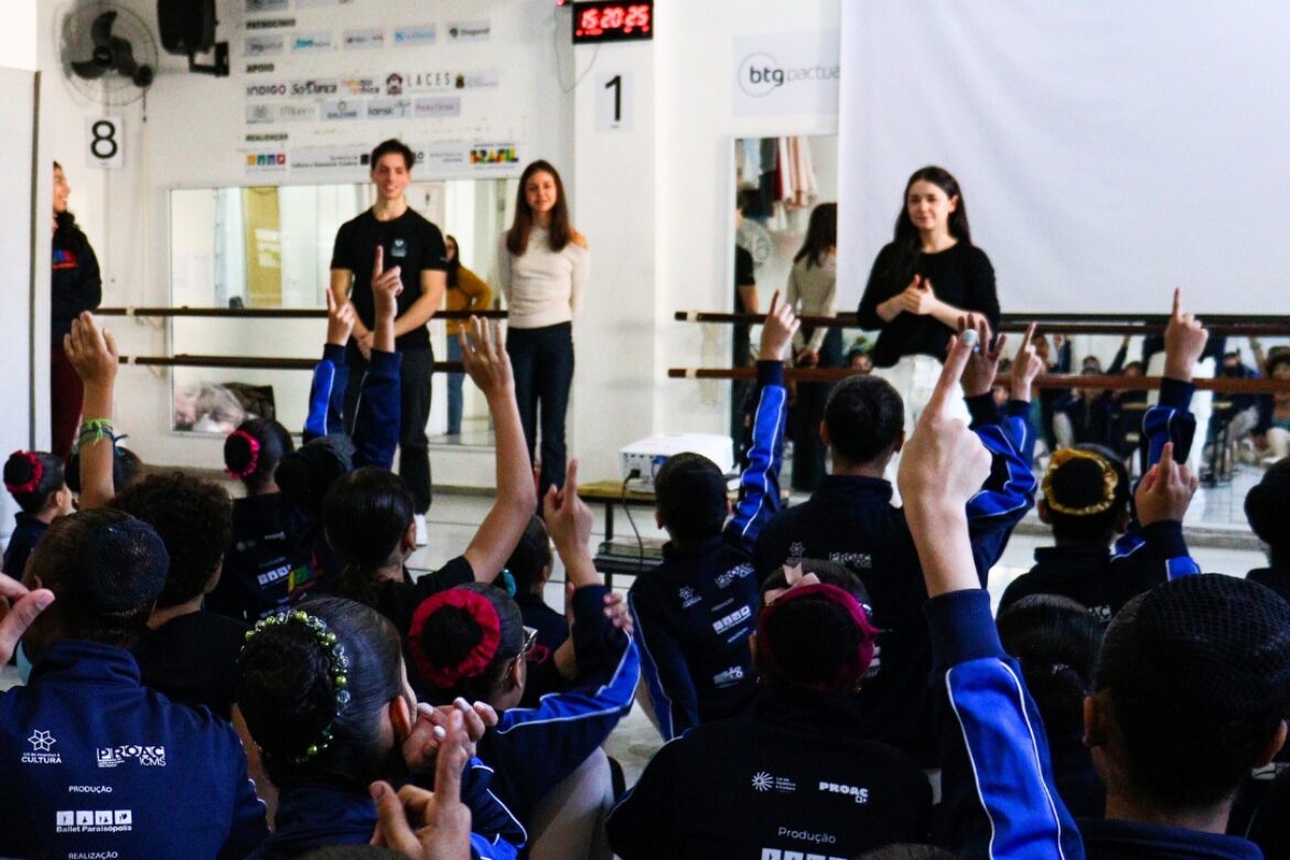 Palestra de Nutrição com a LANES no Ballet Paraisópolis